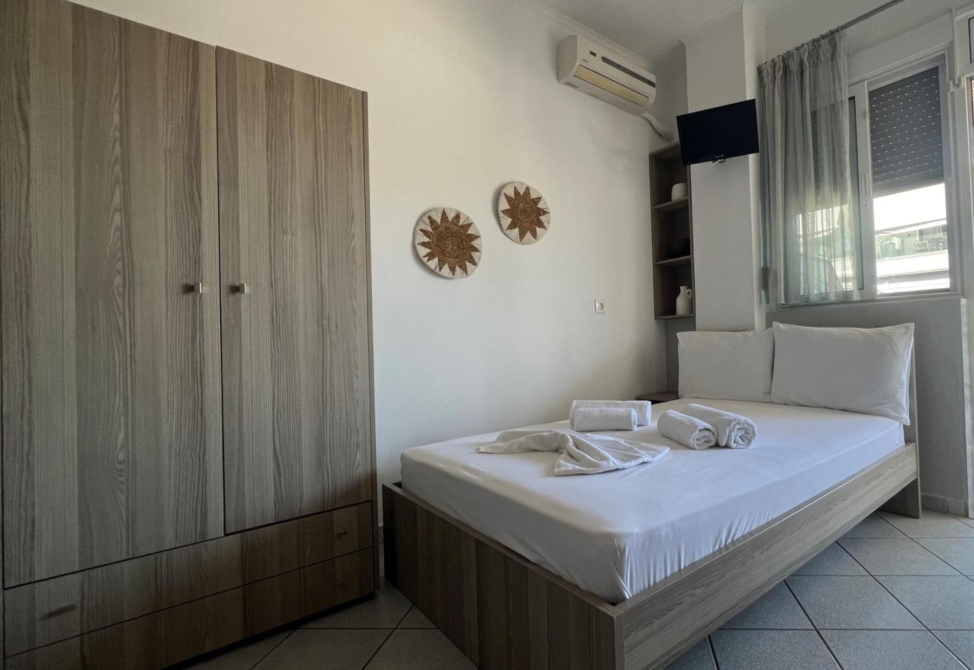 Villa Kostas Accommodations - Nea Vrasna Exterior foto